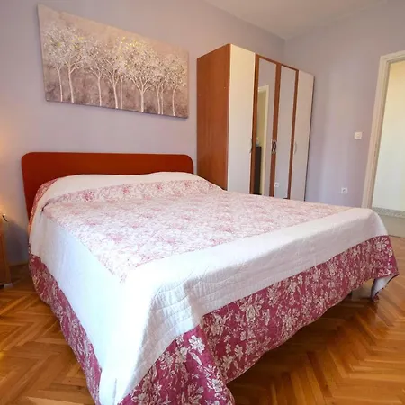 Mila 3*